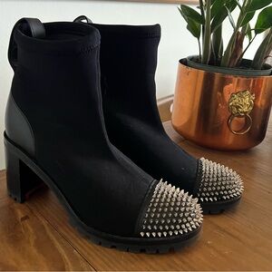 CHRISTIAN LOUBOUTIN Washy 70 mm black neoprene ankle boots booties Sz 38 7.5-8